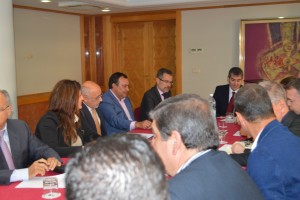 reunion_alcaldes_pte_Gob_Can3